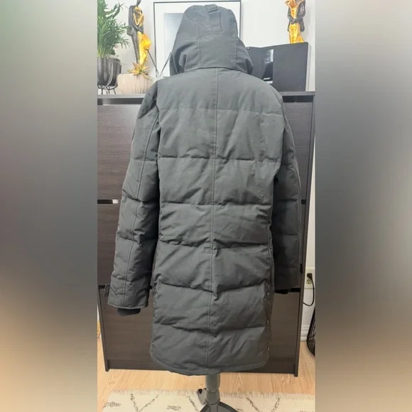 Canada Goose Shelburne Water Resistant 625 Fill Power Down Parka - Picture 6 of 16